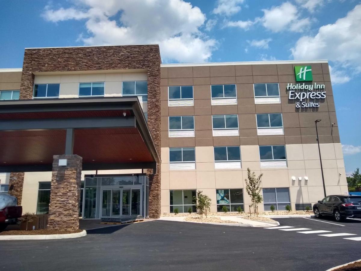 Holiday Inn Express & Suites - Roanoke - Civic Center Exteriör bild